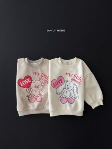 DAILYBEBE Pig & Bunny Sweatshirt