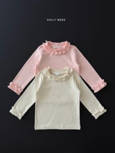 DAILYBEBE Floral Collar T-Shirt