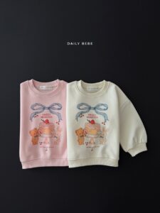 DAILYBEBE Cake Graphic Sweatshirt
